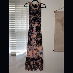 Maxi dress
